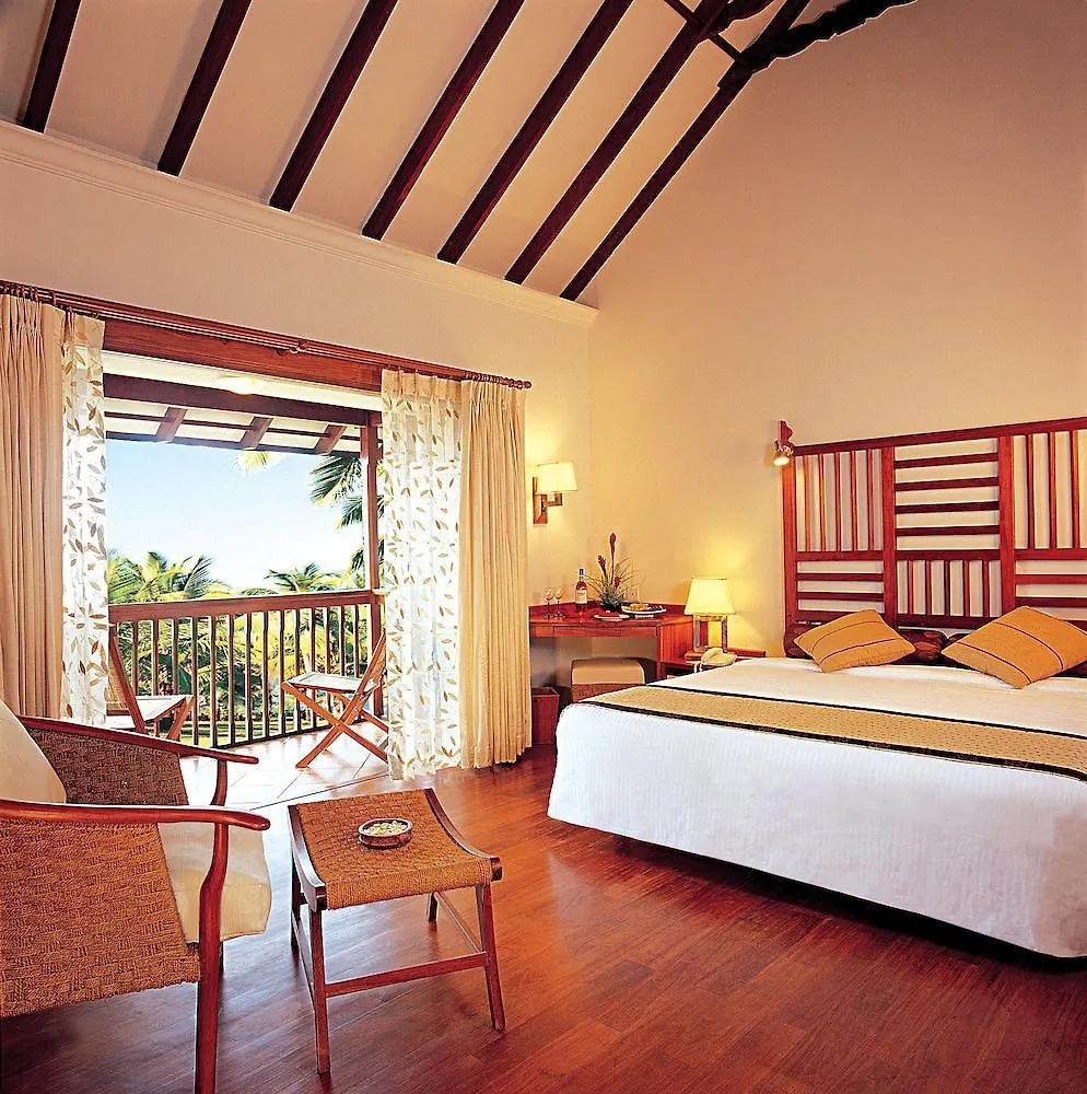 Taj Green Cove Resort And Spa Kovalam 5*,