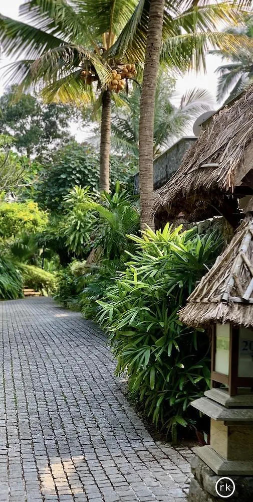 Taj Green Cove Resort And Spa Kovalam 5*,